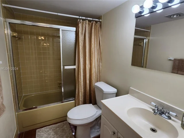 141 SE 3rd Ave # 105, Dania Beach FL 33004