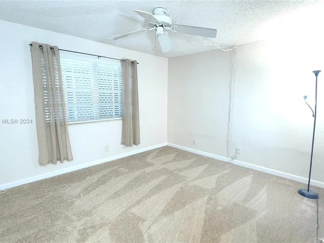 141 SE 3rd Ave # 105, Dania Beach FL 33004