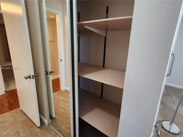 141 SE 3rd Ave # 105, Dania Beach FL 33004