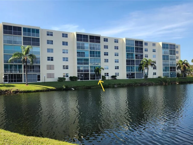 141 SE 3rd Ave # 105, Dania Beach FL 33004