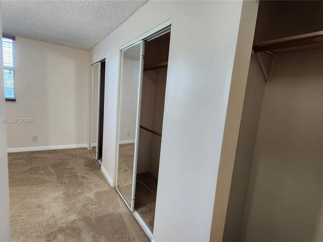 141 SE 3rd Ave # 105, Dania Beach FL 33004