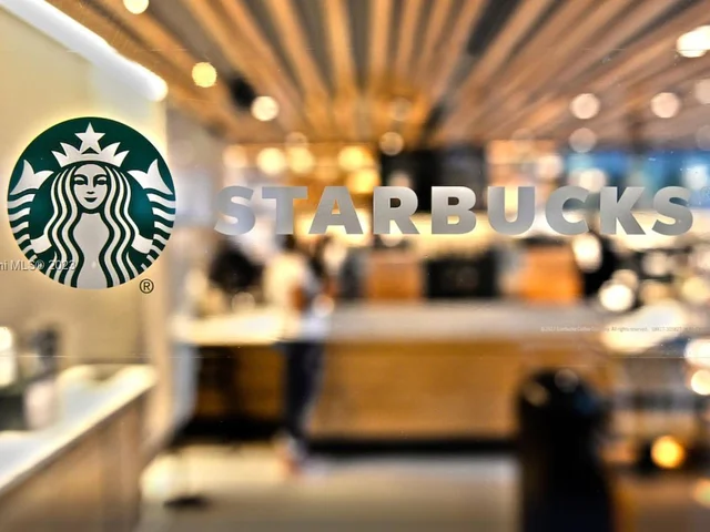 6080 Collins Ave # 618, Miami Beach FL 33140