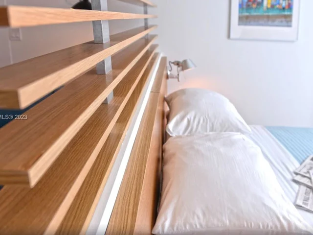 6080 Collins Ave # 618, Miami Beach FL 33140