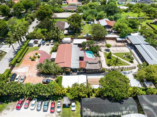 12600 SW 45th St, Miami FL 33175