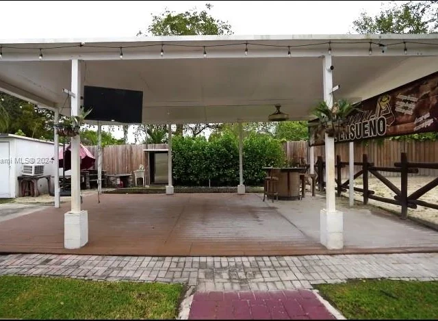 12600 SW 45th St, Miami FL 33175