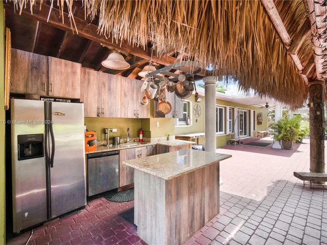 12600 SW 45th St, Miami FL 33175