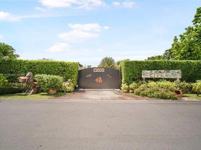 12600 SW 45th St, Miami FL 33175