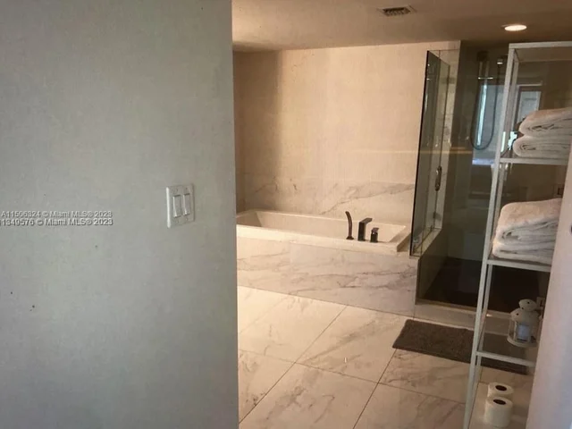 400 Sunny Isles Blvd # 1618, Sunny Isles Beach FL 33160