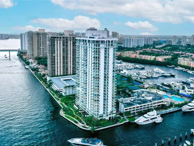 19707 Turnberry Way # 26K, Aventura FL 33180