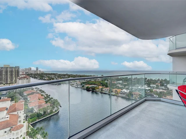 19707 Turnberry Way # 26K, Aventura FL 33180