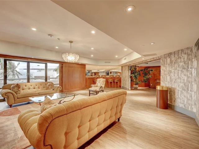 19707 Turnberry Way # 26K, Aventura FL 33180