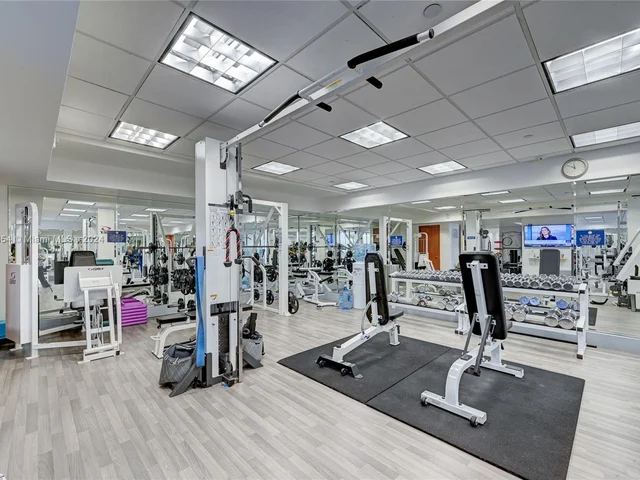 19707 Turnberry Way # 26K, Aventura FL 33180