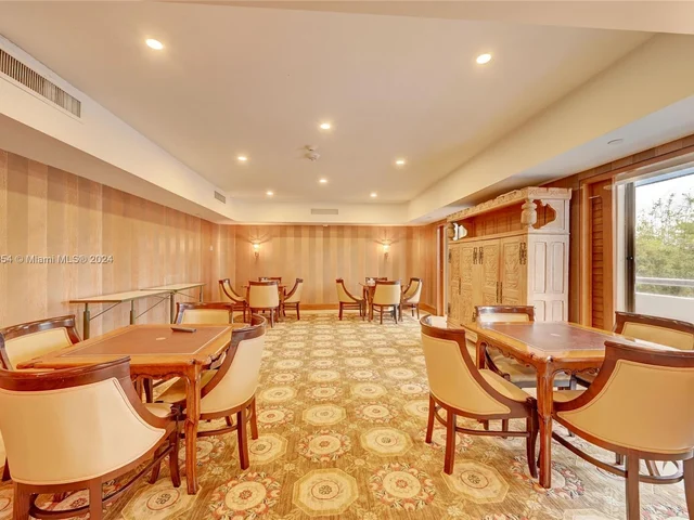 19707 Turnberry Way # 26K, Aventura FL 33180