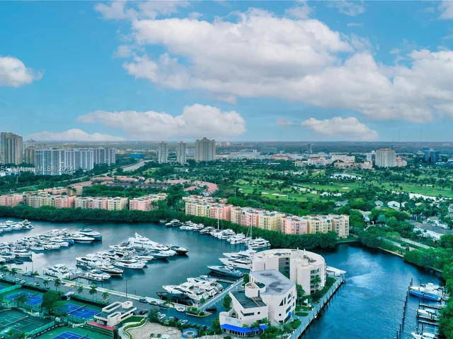 19707 Turnberry Way # 26K, Aventura FL 33180