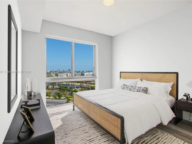 1428 NW 14th Ave # 703, Miami FL 33125