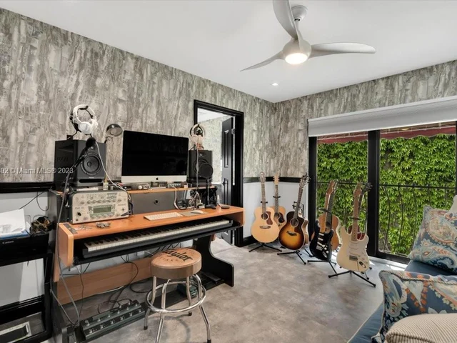 23496 Mirabella Cir S, Boca Raton FL 33433