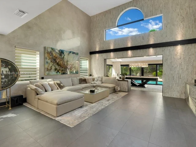 23496 Mirabella Cir S, Boca Raton FL 33433