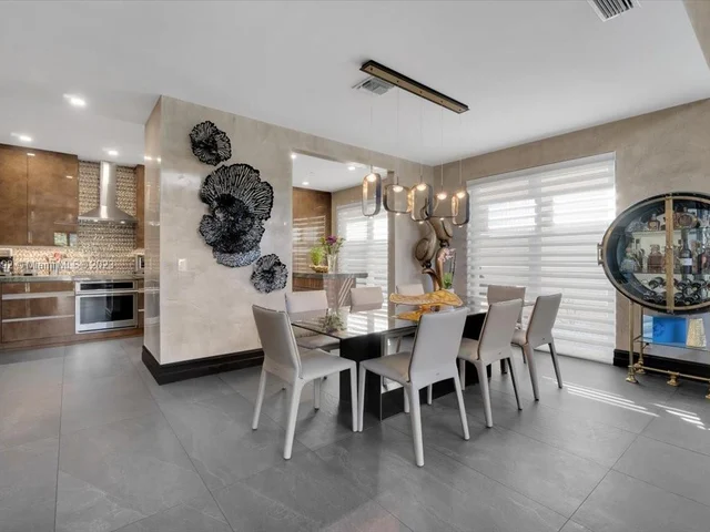 23496 Mirabella Cir S, Boca Raton FL 33433