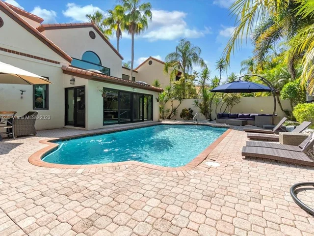 23496 Mirabella Cir S, Boca Raton FL 33433