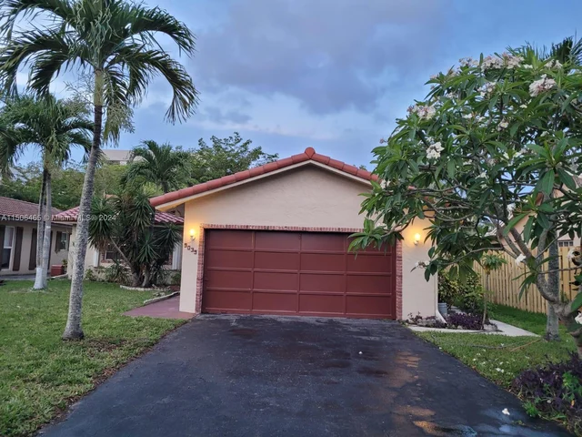 9039 NW 21st Ct, Coral Springs FL 33071
