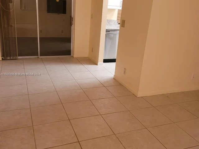 9039 NW 21st Ct, Coral Springs FL 33071