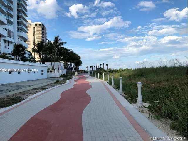 6345 Collins Ave # 435, Miami Beach FL 33141