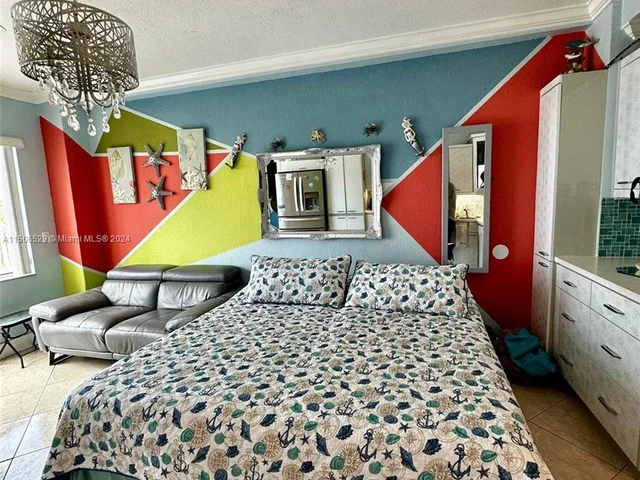 6345 Collins Ave # 435, Miami Beach FL 33141