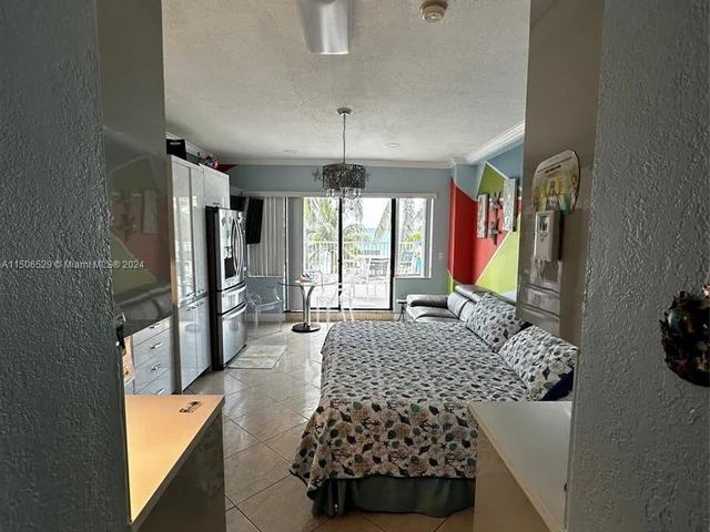 6345 Collins Ave # 435, Miami Beach FL 33141