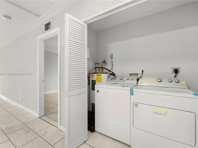 745 NW 3rd Ct, Hallandale Beach FL 33009