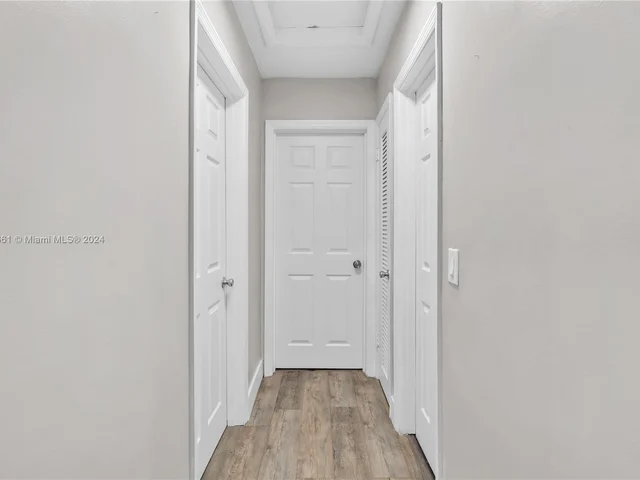 8590 NW 10th St, Pembroke Pines FL 33024