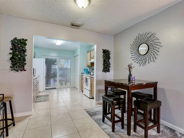 4259 Royal Banyan Way # 1C, Lake Worth FL 33461