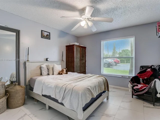 4259 Royal Banyan Way # 1C, Lake Worth FL 33461