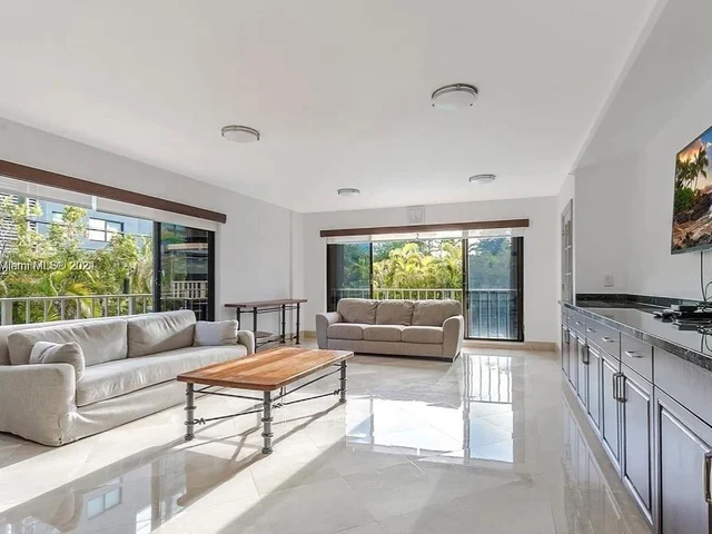 575 Crandon Blvd # 702, Key Biscayne FL 33149