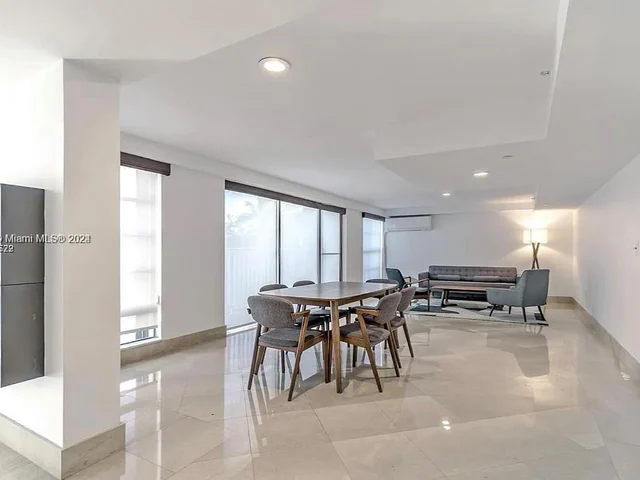 575 Crandon Blvd # 702, Key Biscayne FL 33149