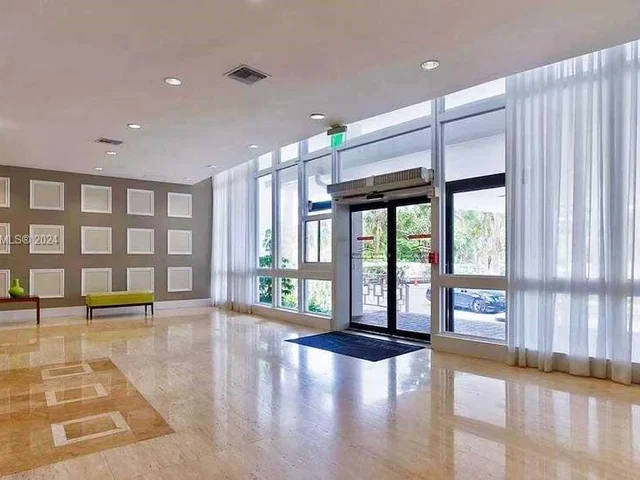 7441 Wayne Ave # 1P, Miami Beach FL 33141