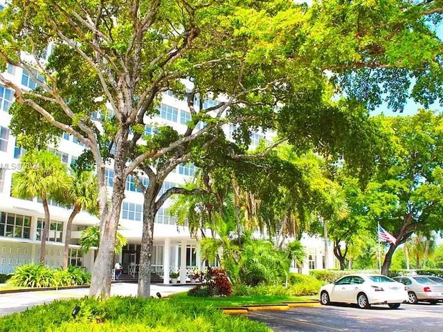 7441 Wayne Ave # 1P, Miami Beach FL 33141
