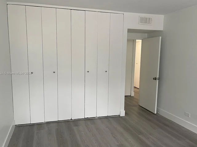 7441 Wayne Ave # 1P, Miami Beach FL 33141