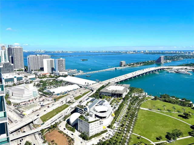 900 Biscayne Blvd # 1704, Miami FL 33132