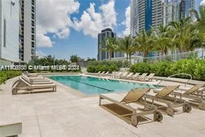 900 Biscayne Blvd # 1704, Miami FL 33132