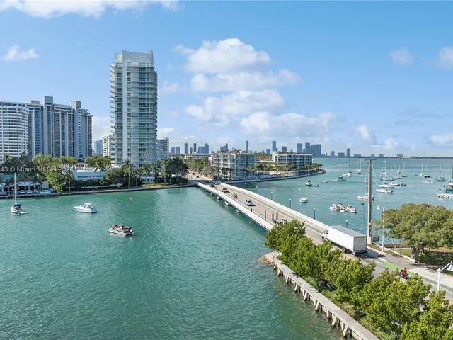 1670 Lincoln Ct, Miami Beach FL 33139