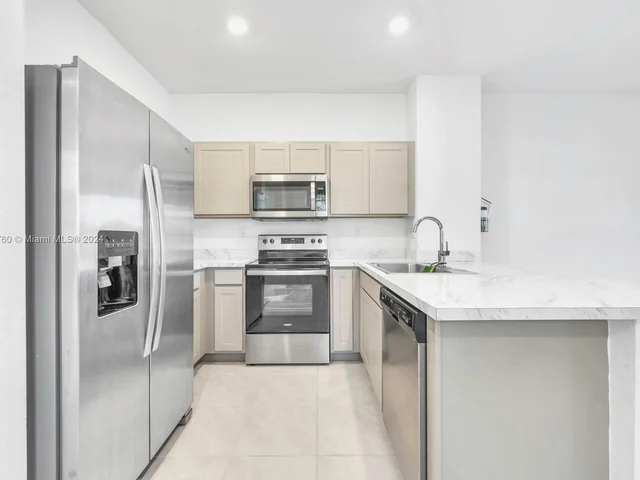 700 SW 12th Street, Florida City FL 33034