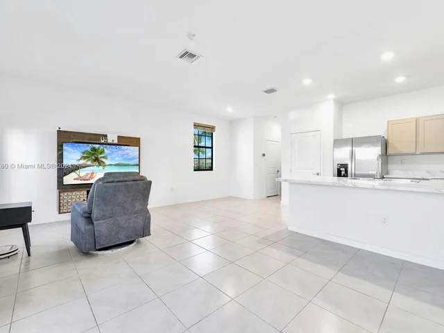 700 SW 12th Street, Florida City FL 33034