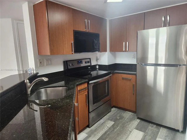 2351 Douglas Rd # 1102, Miami FL 33145