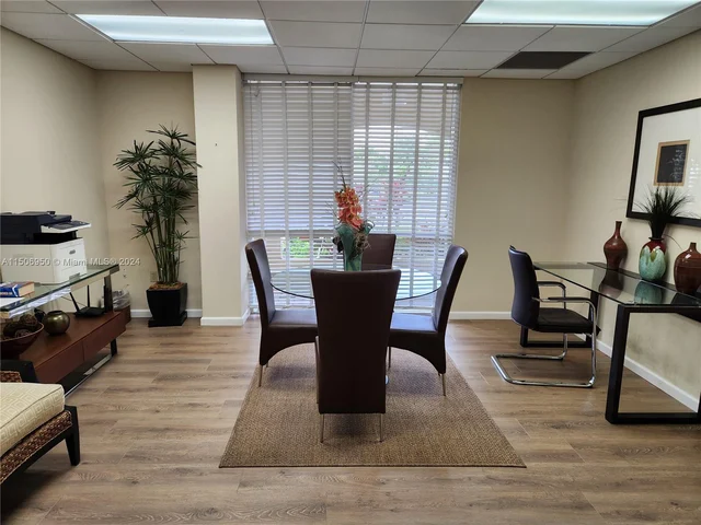 2351 Douglas Rd # 1102, Miami FL 33145