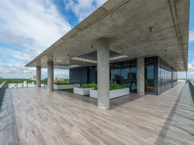 201 SW 17th Rd # 807, Miami FL 33129