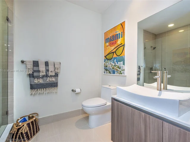 201 SW 17th Rd # 807, Miami FL 33129