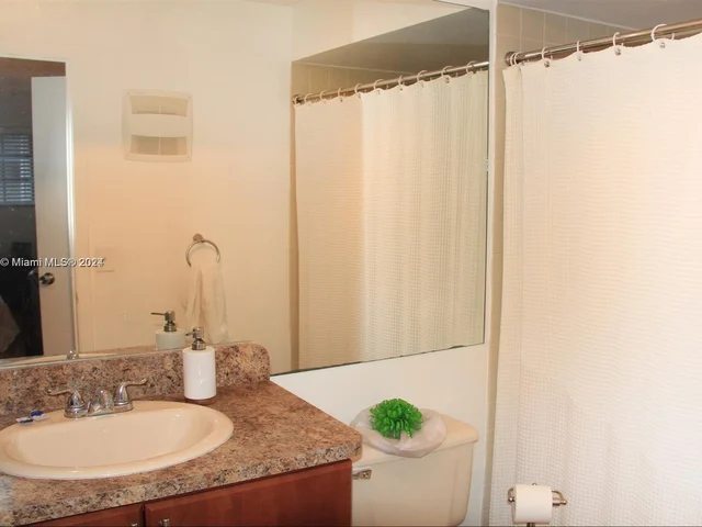 20741 NE 4th Ct # 205, Miami FL 33179