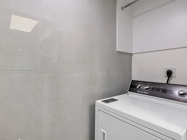 19501 W Country Club Dr # 2102, Aventura FL 33180