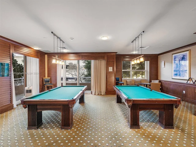 19501 W Country Club Dr # 2102, Aventura FL 33180