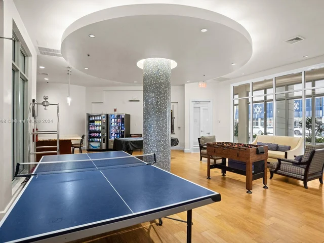 1830 Radius Dr # 822, Hollywood FL 33020